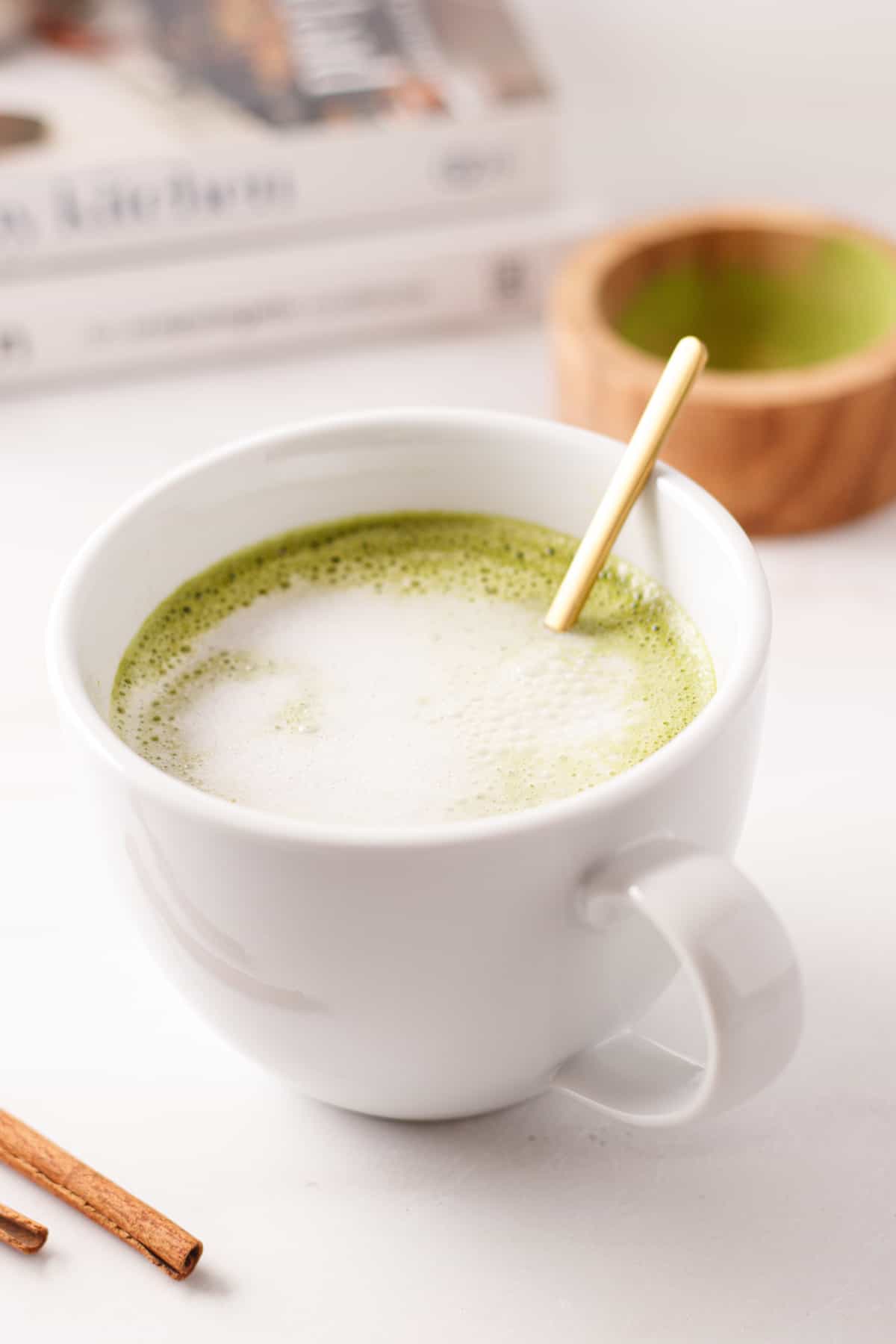 Vanille matcha latte, heerlijke groene power met vanille extract!